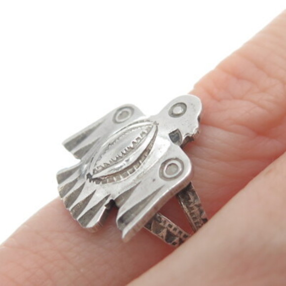 Old Pawn 925 Sterling Silver Vintage Southwestern Thunderbird Tribal Ring Size 5 - Picture 2 of 8